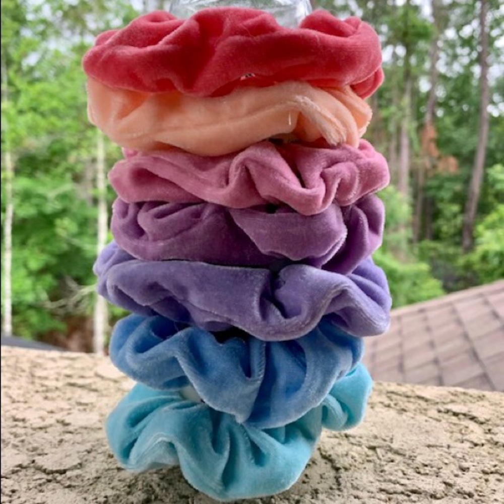 Pastel scrunchie set!